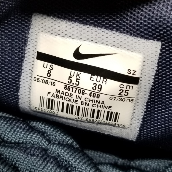 NEW Nike Roshe Two Hi Flyknit Sneaker Boots Navy - Picture 7 of 7